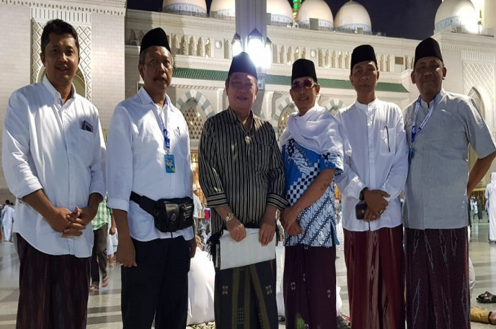 Bupati Saiful Berangkat Umrah Khusus Doakan Keamanan Sidoarjo