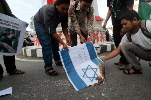 Pengibaran Bendera Israel di Papua Dikecam