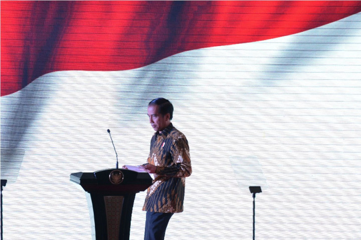 Jokowi Bagikan 7.000 Sertifikat Tanah