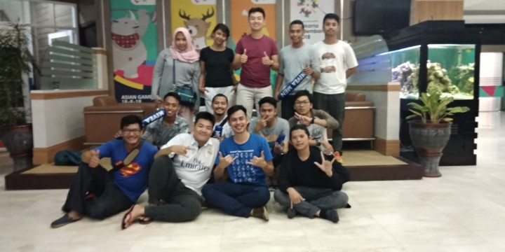 Ada Fan 'Spesial' Ikut Nobar Final Liga Champions di Kemenpora