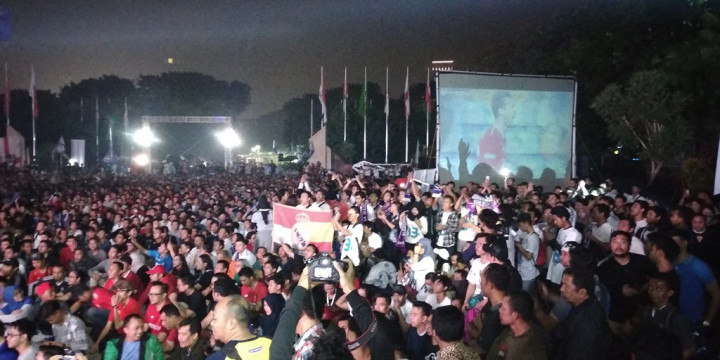 Ribuan Suporter Madrid-Liverpool Padati Nobar Final Champions di Kemenpora