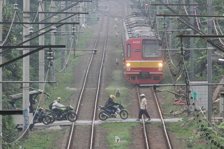 PT KAI Jember bakal Bongkar Bangunan di Pinggir Rel