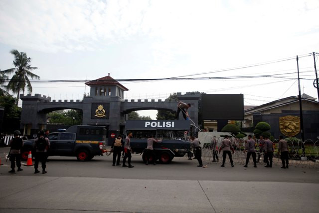 IPW Minta Pejabat Polri Bertanggung Jawab dalam Insiden di Mako Brimob