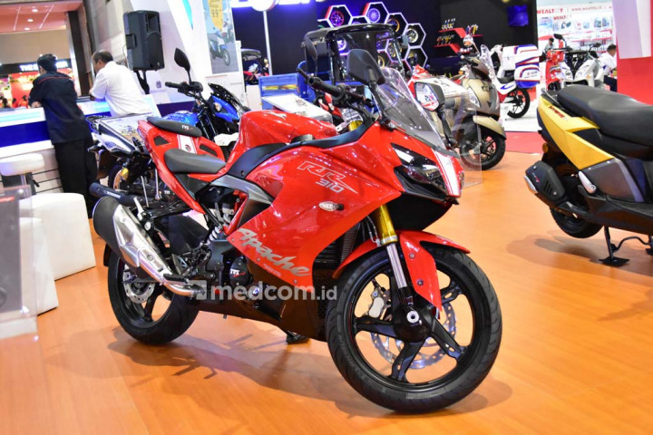 TVS Apache RR 310, Kembaran BMW G 310 R Berbanderol Rp49 Juta