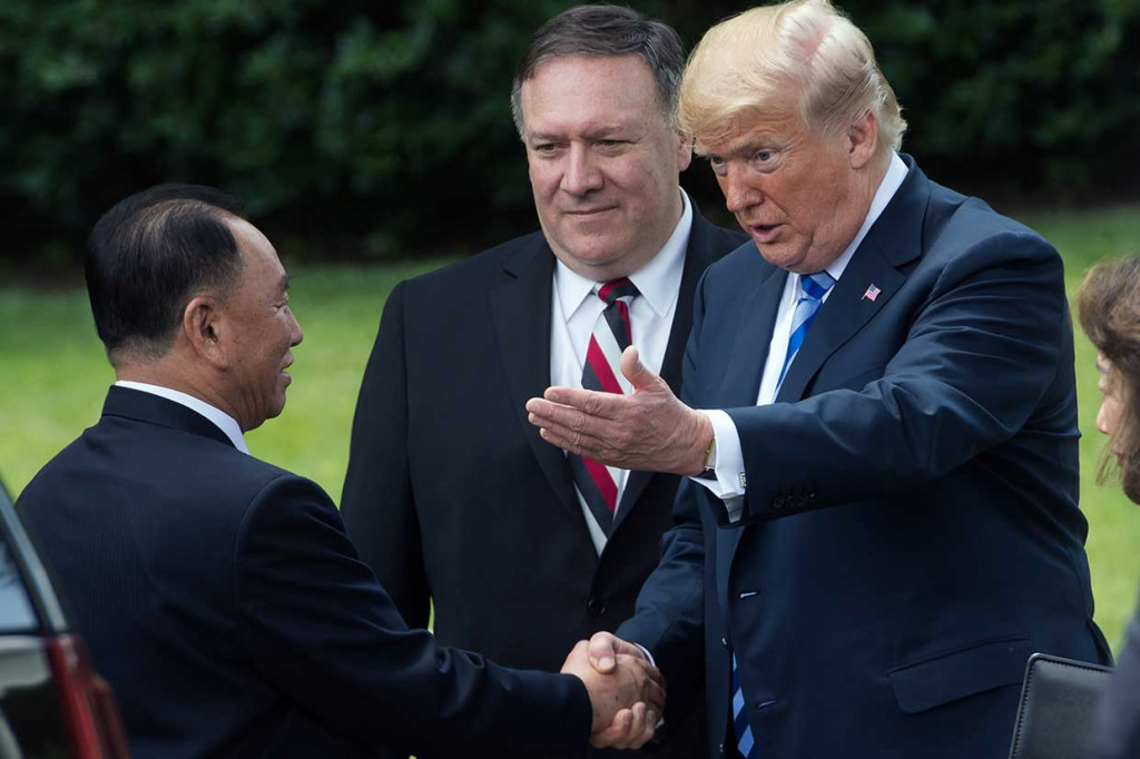 Trump Akan Bertemu Kim Jong-Un pada 12 Juni