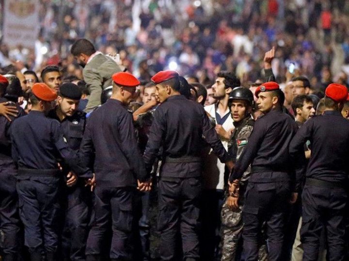 Protes Makin Meluas, Raja Abdullah II Minta PM Yordania Mundur