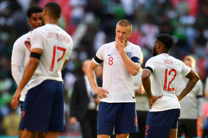 Ryan Giggs Sindir Lini Tengah Timnas Inggris