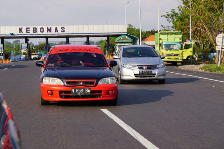 HeroICC Sambangi FKML di Stadion Surajaya Lamongan