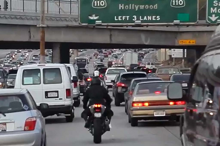 Ford Kembangkan Teknologi Pendeteksi Sepeda Motor