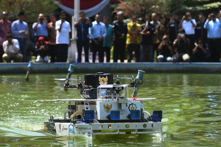 Tim Robot ITS Siap Berlaga di Ajang RoboCup Kanada