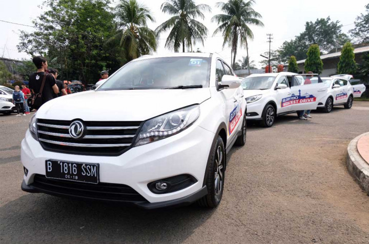 Jajal DFSK Glory 580 ke Bandung, SUV Tiongkok Rasa Eropa