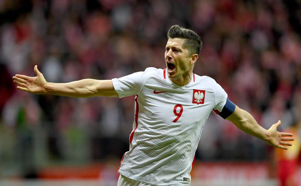 Robert Lewandowski Polandia (AFP PHOTO - JANEK SKARZYNSKI)