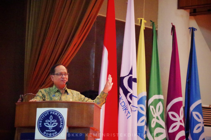 Pendataan Ponsel dan Medsos Bidik Mahasiswa Baru