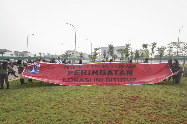 Anies Pimpin Penyegelan Pulau Reklamasi