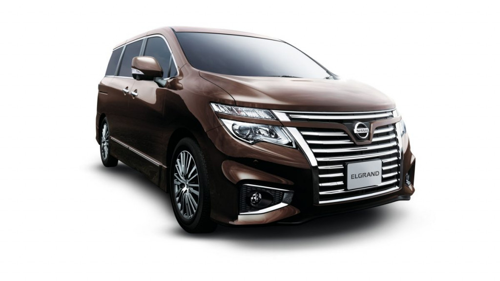 Nissan Elgrand 2017 салон