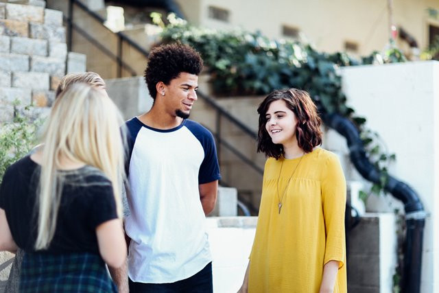 Studi: Milenial Benci dengan Istilah Penuaan