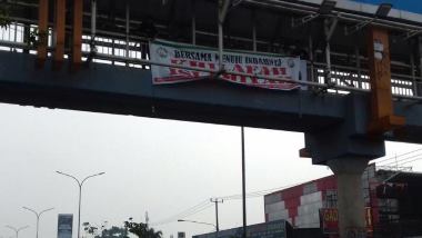 PKS Bantah Pasang Spanduk Khilafah