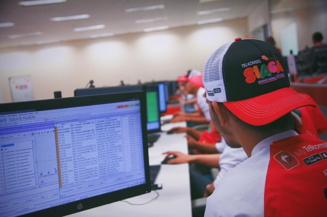 Telkomsel siapkan diri hadapi lonjakan trafik. 