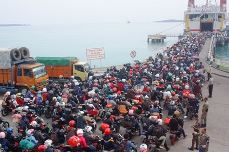 Ilustrasi mudik menggunakan sepeda motor/ANT/Agus Setyawan