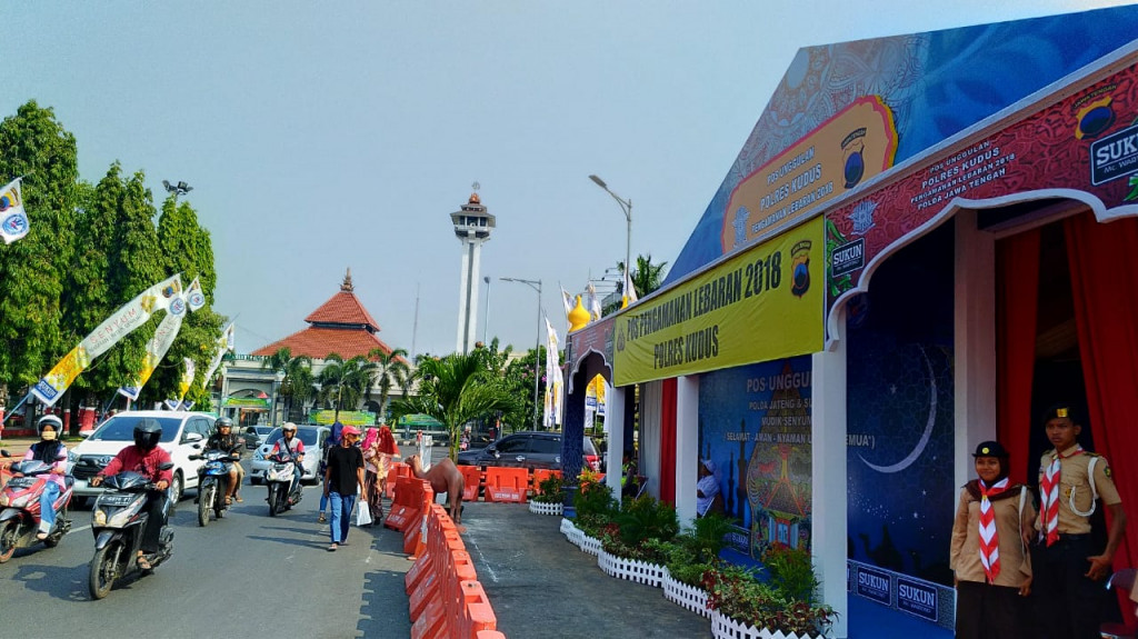 Rest area di kawasan alun-alun Kudus, Jawa Tengah. Medcom.id/Rhobi Shani