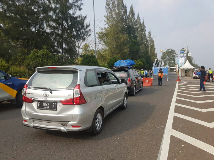 <i>Rest Area</i> KM207 Palikanci Dibuka Tutup