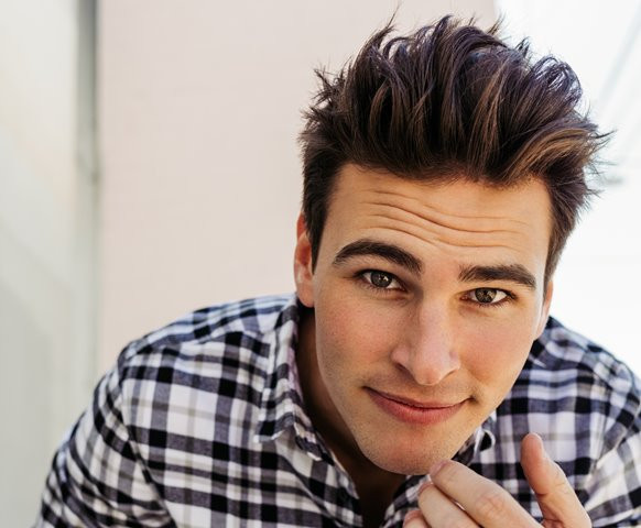 Ciri-ciri Si Kriminal Cinta di Dunia Maya