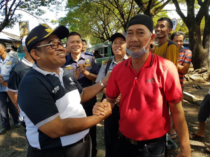 Sumarsono Menemukan Terminal Amburadul di Makassar