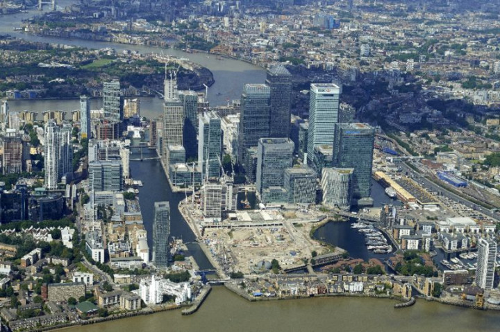 UK Firms to Reveal Boss-Staff Pay Gaps under Draft Law