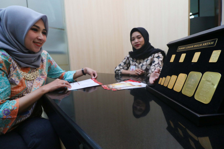 Cicil Emas di BJB Syariah Agar THR Aman