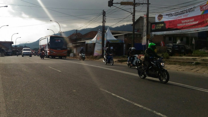 Puncak Arus Mudik di Nagreg Malam Ini