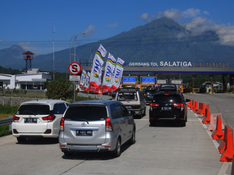 Proyek Infrastruktur Jalan Tol Sukses Menuai Manfaat