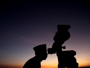 Kemenag Pantau Hilal 1 Syawal di 97 Titik