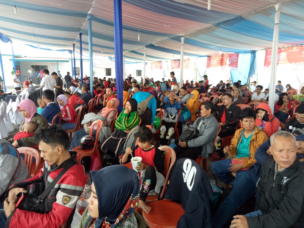 Pemudik di Pelabuhan Tanjung Priok, Jakarta Utara. Foto: Medcom.id/Siti Yona Hukmana.