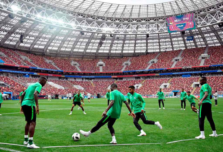 Fakta Menarik hingga Prakiraan <i>Starter</i> Rusia vs Arab Saudi