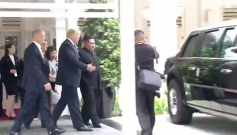 Presiden AS Donald Trump pamerkan 'The Beast' ke Kim Jong-un