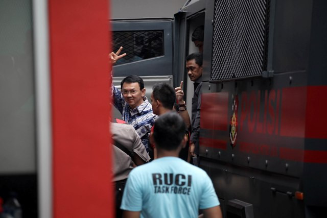 Ahok Ucapkan Selamat Lebaran dari Balik Penjara