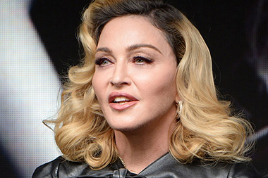 Madonna Garap Album Baru