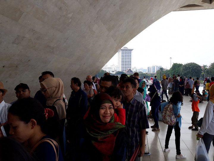 2.200 Tiket ke Puncak Monas Ludes Dalam 3 Jam