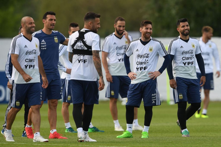 Susunan Pemain Argentina vs Islandia