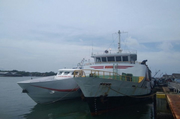 Arus Balik Pelabuhan di Kupang Mulai Terjadi