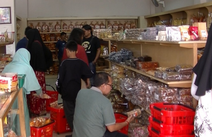 Tiga Ton Keripik Balado Habis saat Lebaran