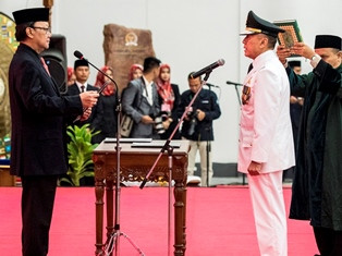 Fadli Zon: Permendagri Jadi Biang Kerok Pelantikan Iriawan