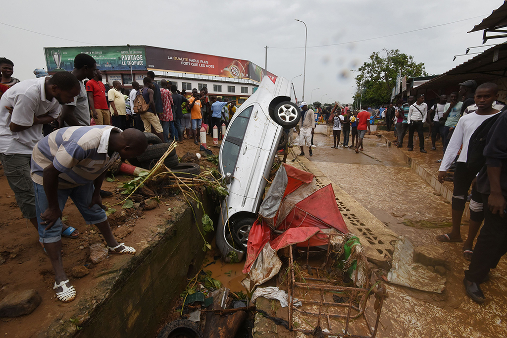 Banjir Bandang Landa Kota Abidjan Pantai Gading, 18 Tewas