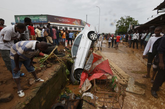 Banjir Bandang Landa Kota Abidjan Pantai Gading, 18 Tewas