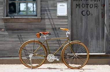 Sepeda Klasik 1917 ala Harley-Davidson