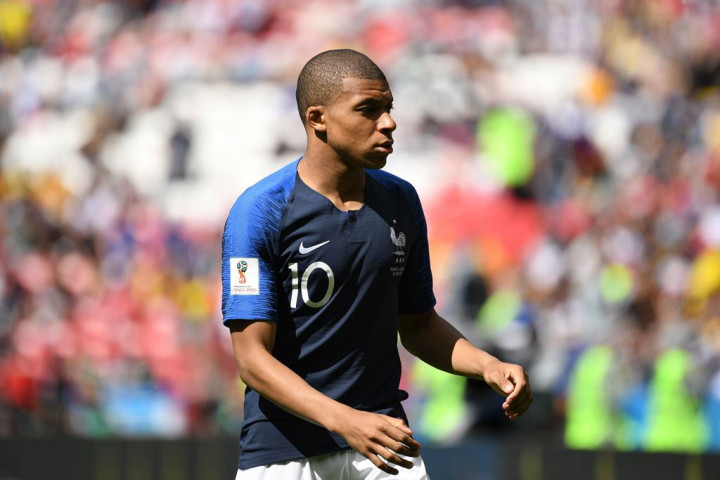 Babak I: Mbappe Bawa Prancis Unggul atas Peru