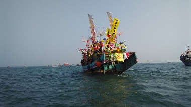 Jumlah Penumpang Kapal Larungan Dibatasi