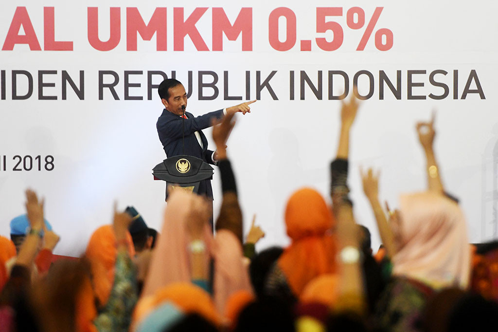 Jokowi luncurkan PPh Final UMKM 0,5 persen di Surabaya