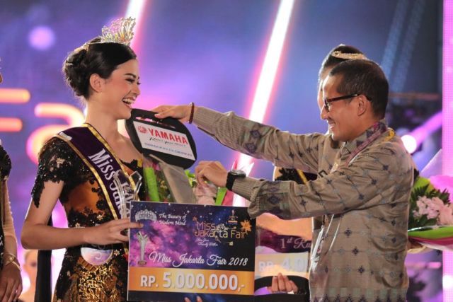 Raissa Almira Rusmansyah terpilih menjadi Miss Jakarta Fair 2018.