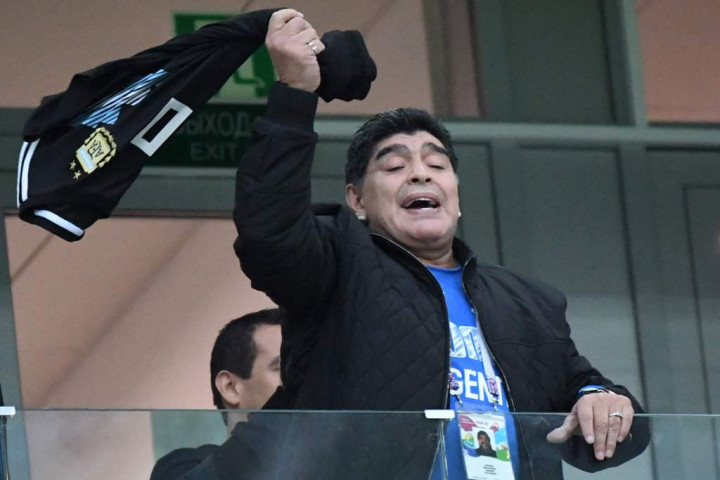 Demi Menjaga Asa, Maradona akan Temui Seluruh Skuat Argentina